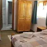 بيت ضيافة Cerdacul Cu Stuf 3*
