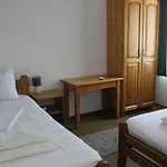 Cerdacul Cu Stuf سفنتو جيورجي