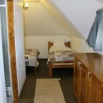 Cerdacul Cu Stuf 3*